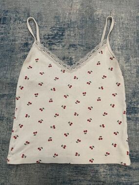 John Galt / Brandy Melville Cherry Nicolette Lace Cropped Tank Top One Size